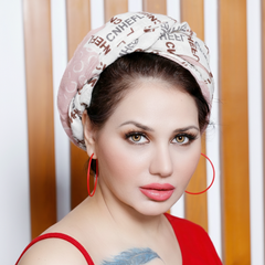 CLARA GREY